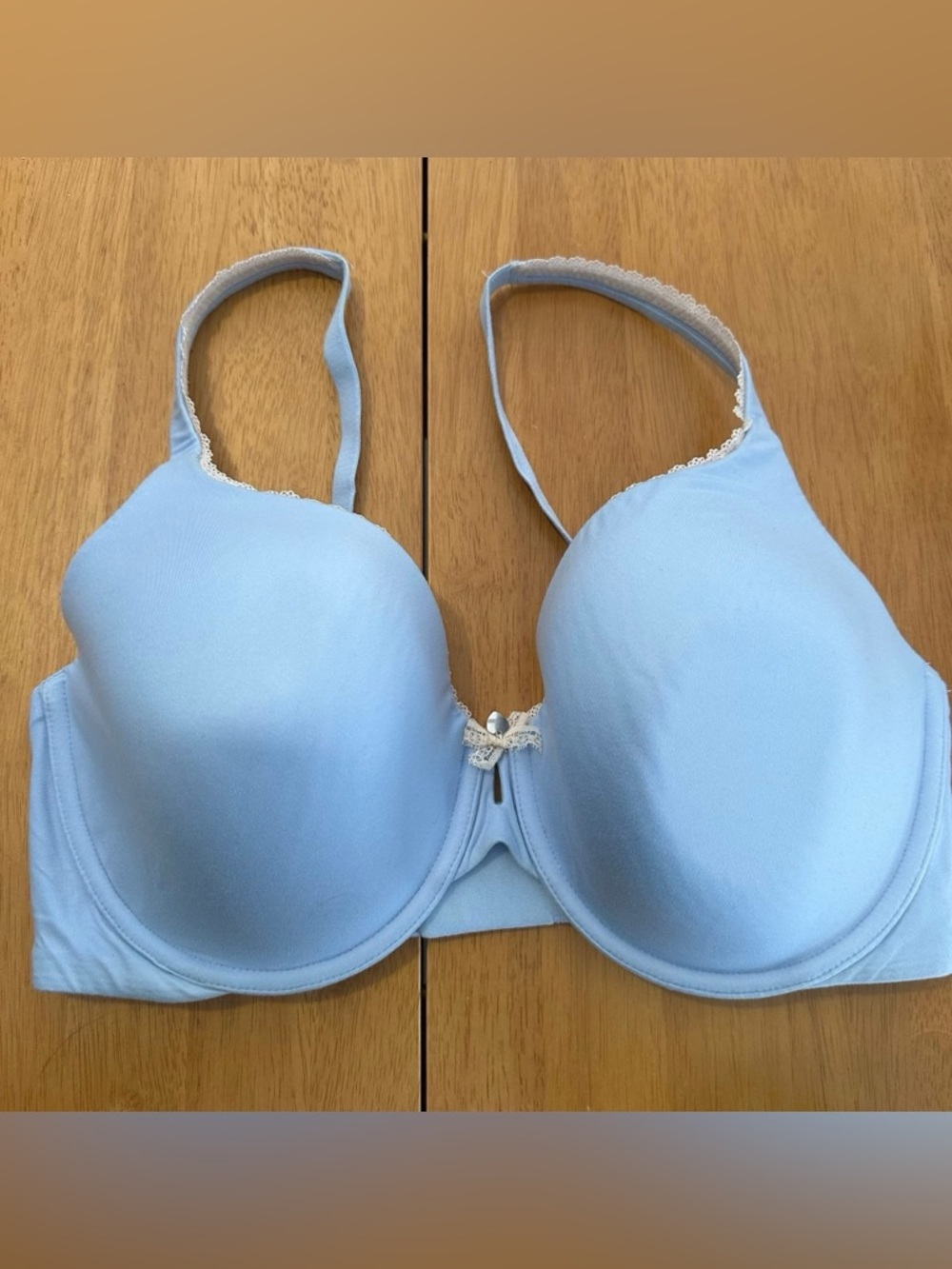 Victoria's Secret Body by Victoria lined perfect coverage underwire Bra 34DDD